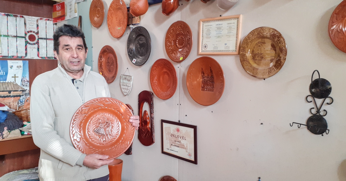 A fekete kerámia nyomában