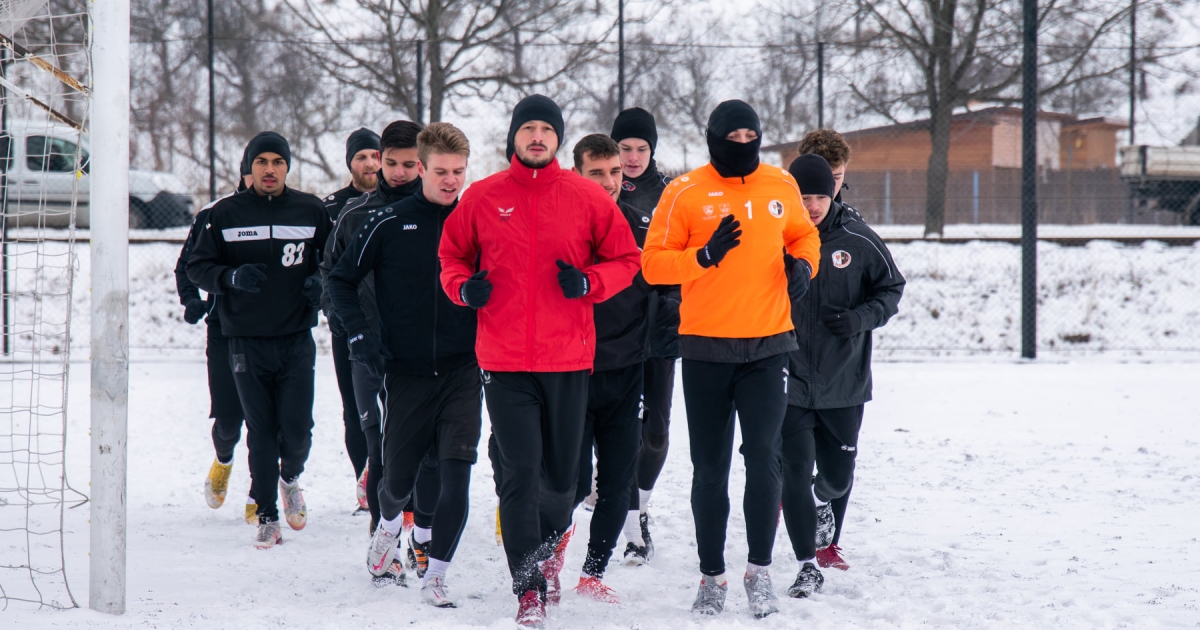 Profi játékvezetőket képeznek