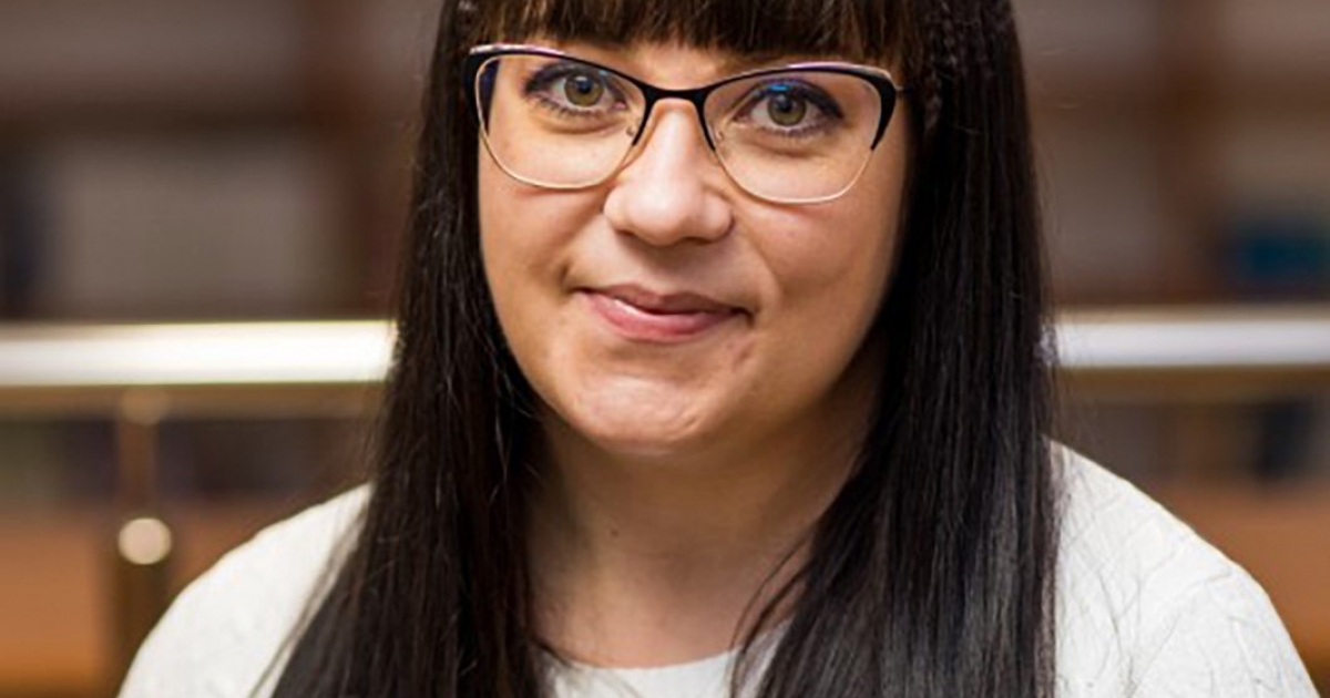 Csíki Adél: biztos szellemi holdudvar