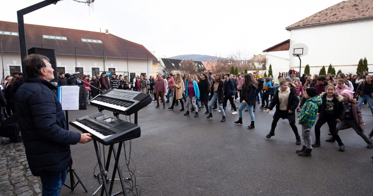 Minőségi időre szomjaznak a diákok