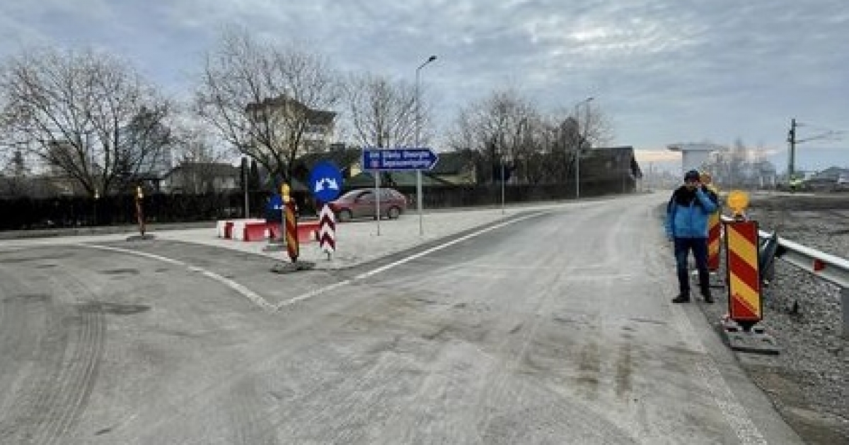 Megnyitnak egy forgalmas útszakaszt