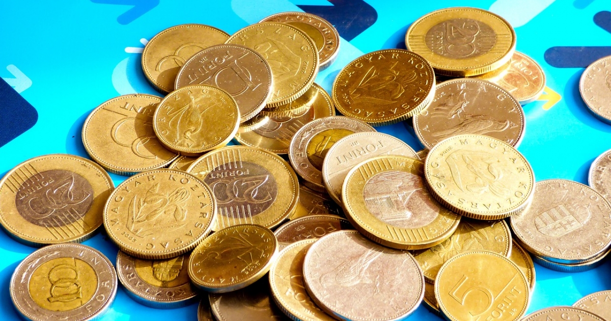 Himnusz elnevezésű emlékérmét bocsátott ki a Magyar Nemzeti Bank