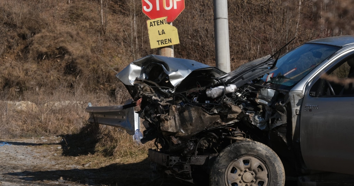 Elütött a gyorsvonat egy autót Lóvészen