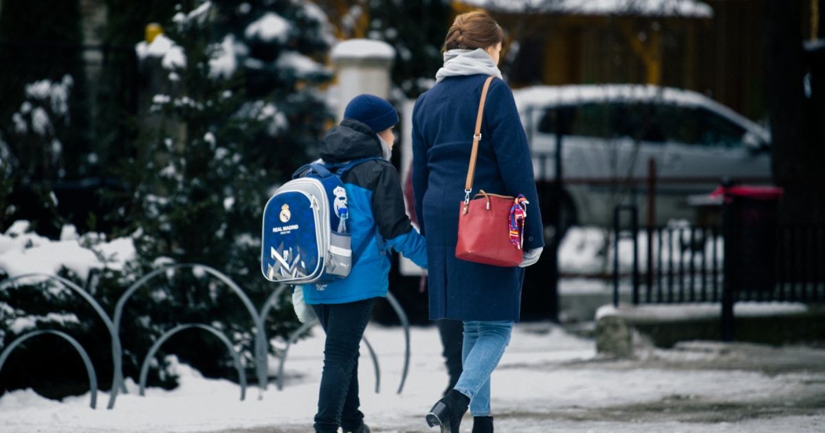 Vakációra mennek a tanulók országszerte, Hargita megyében csak később