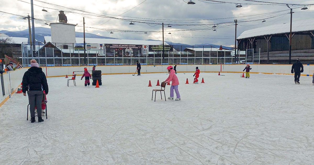 Korcsolyázás indul