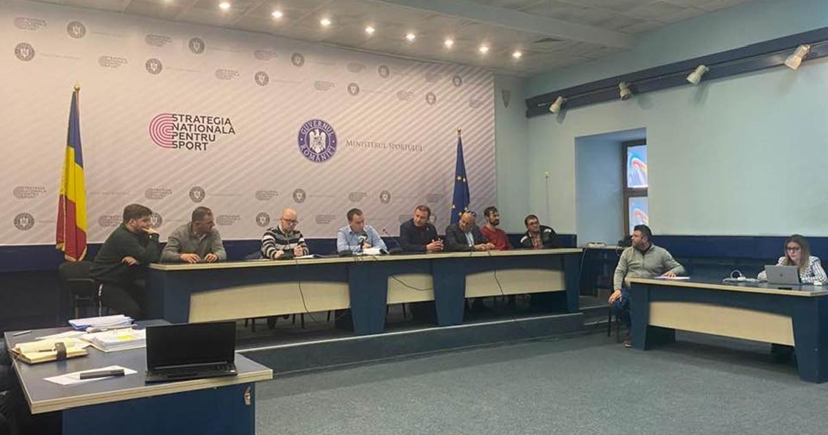 Áprilisban újabb választás