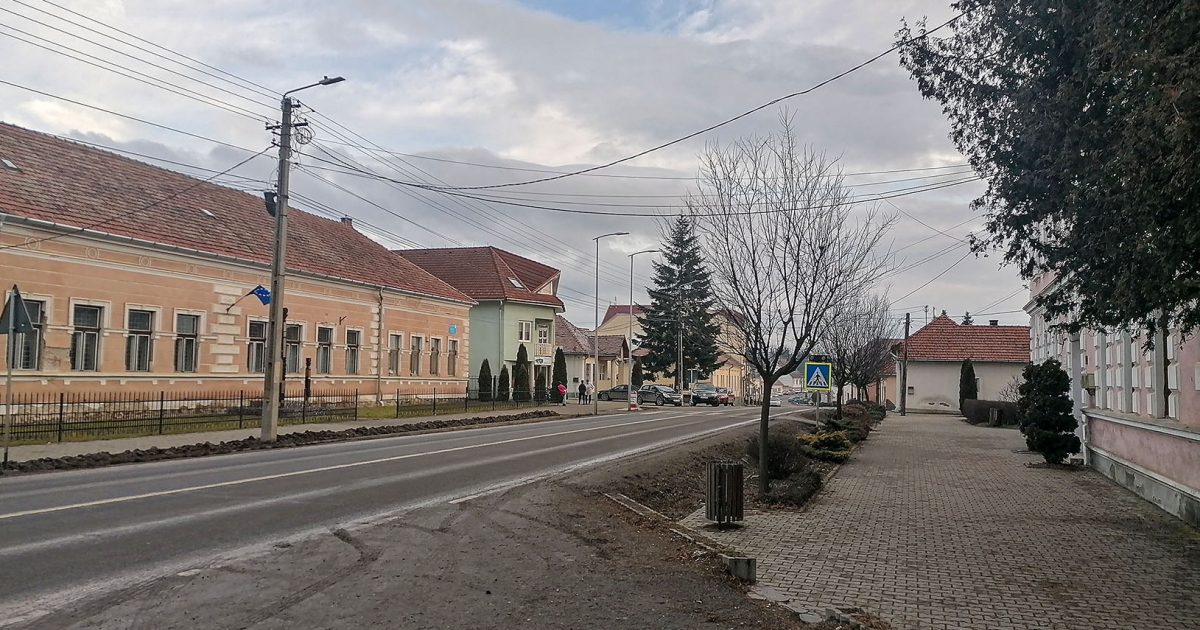 Nagyobb tér, világos termek