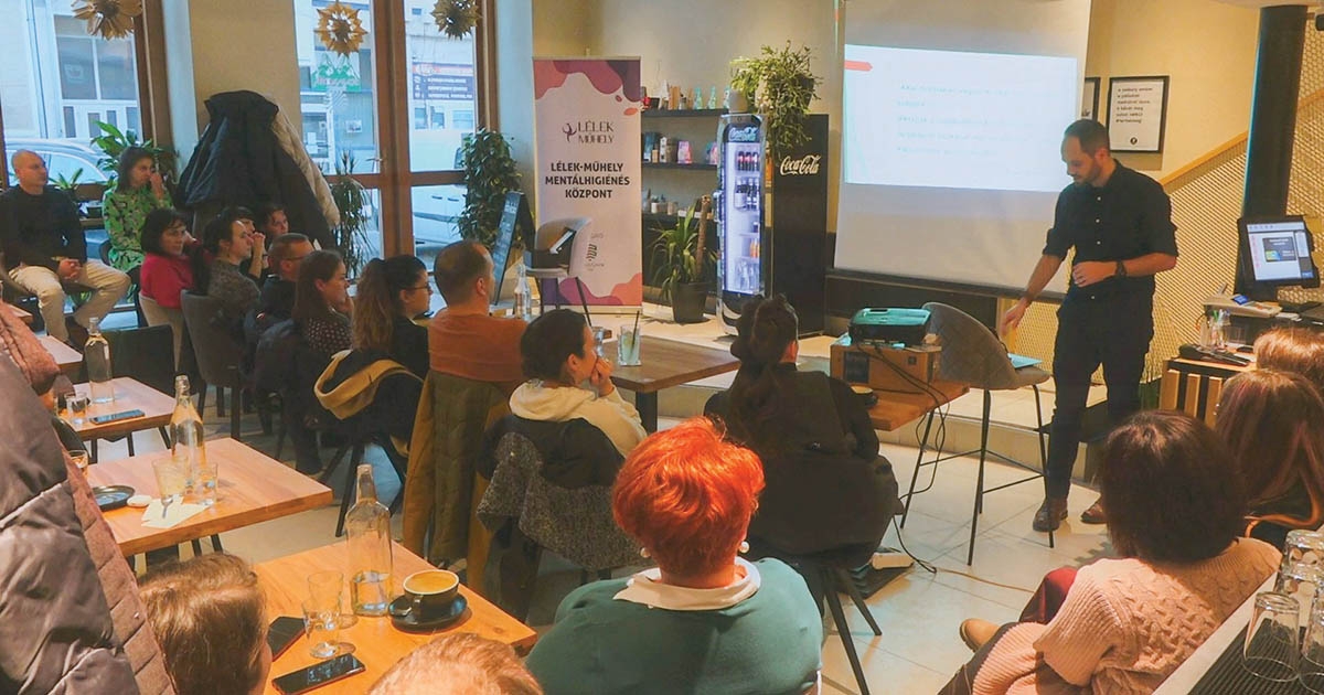 Divat, boldogságkeresés, valós igény vagy csak kíváncsiság?