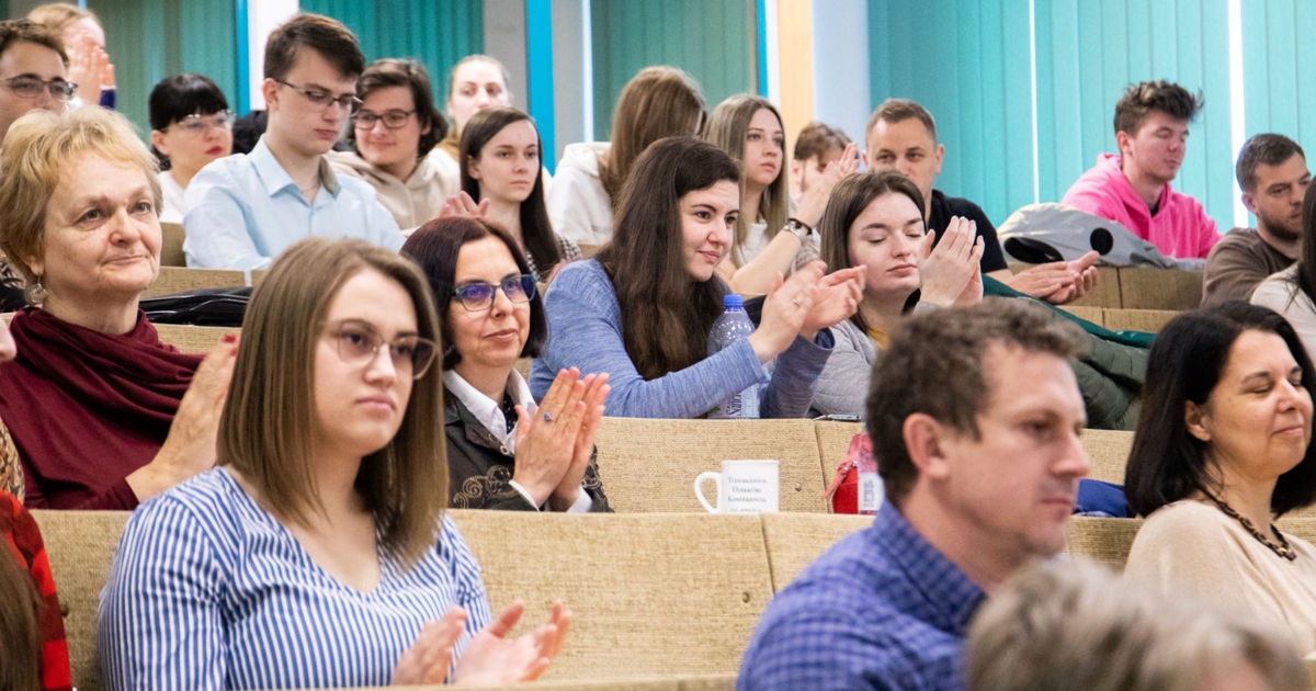 Kis előadókból lesznek a nagyok