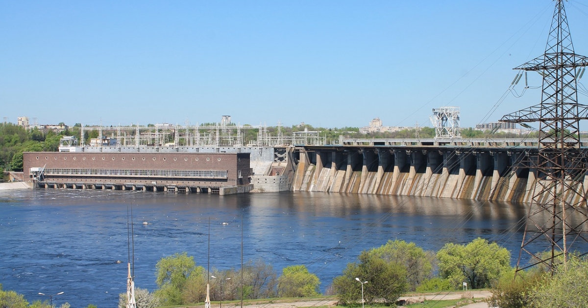 Felrobbantották a Nova Kahovka-i víztározó gátját