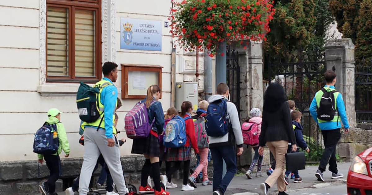 Dicséret jár a gyaloglóknak