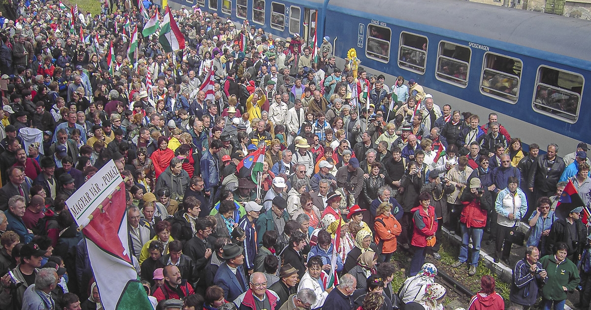 Idén is indulnak zarándokvonatok a csíksomlyói búcsúba