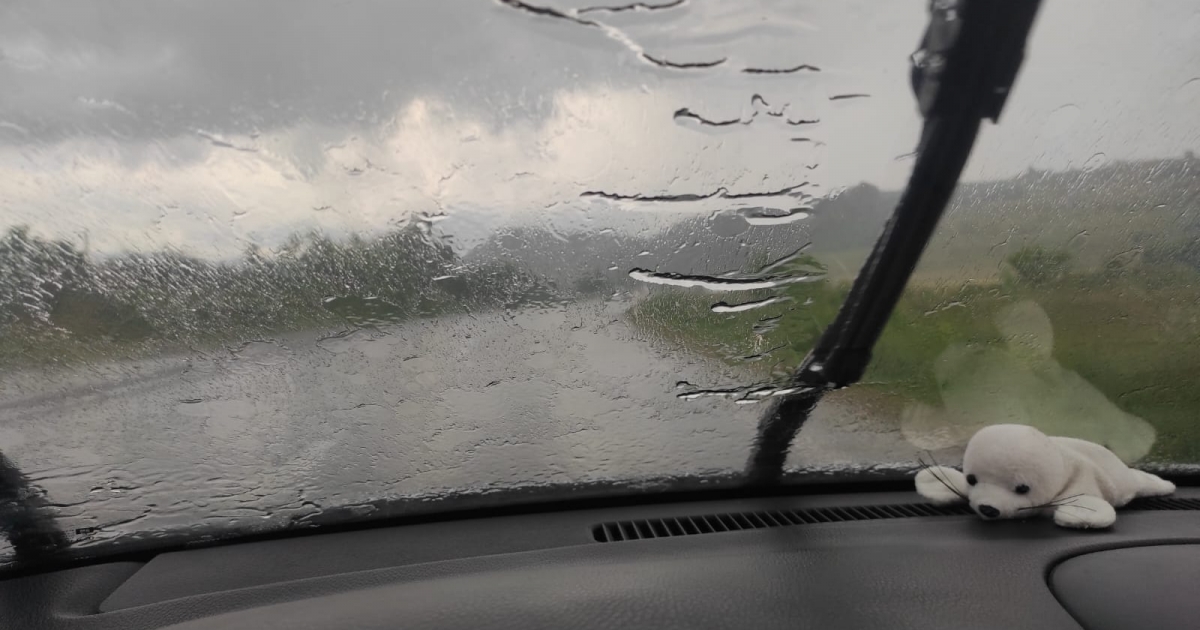 Vörös viharjelzés Kászonaltízen