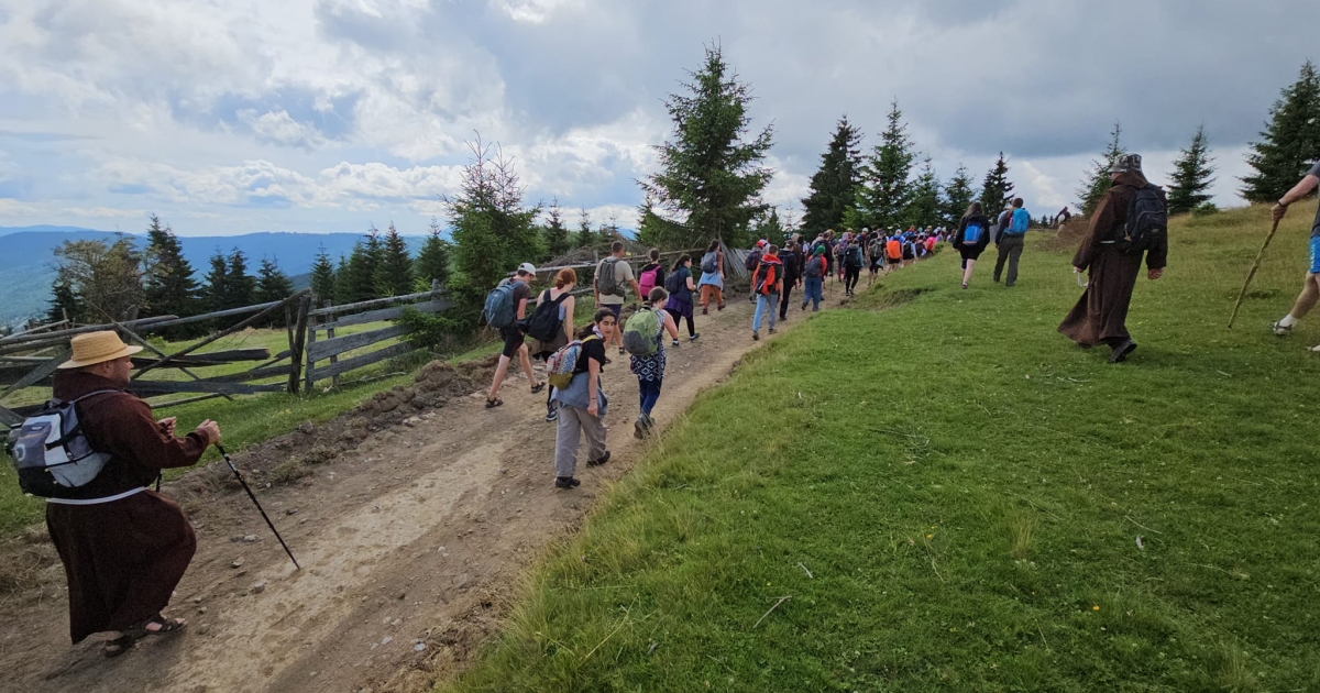 Modellezett úton élünk