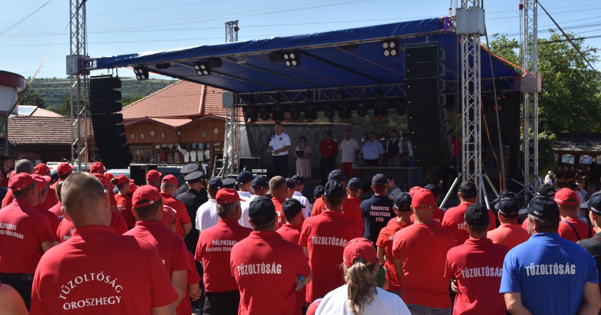 Elkötelezettség, az önkéntesek fő jelzője