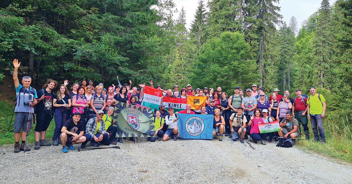 Csíkiak a Maderspach-emléktúrán