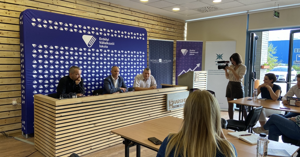 Mentőöv és hiánypótló kezdeményezés