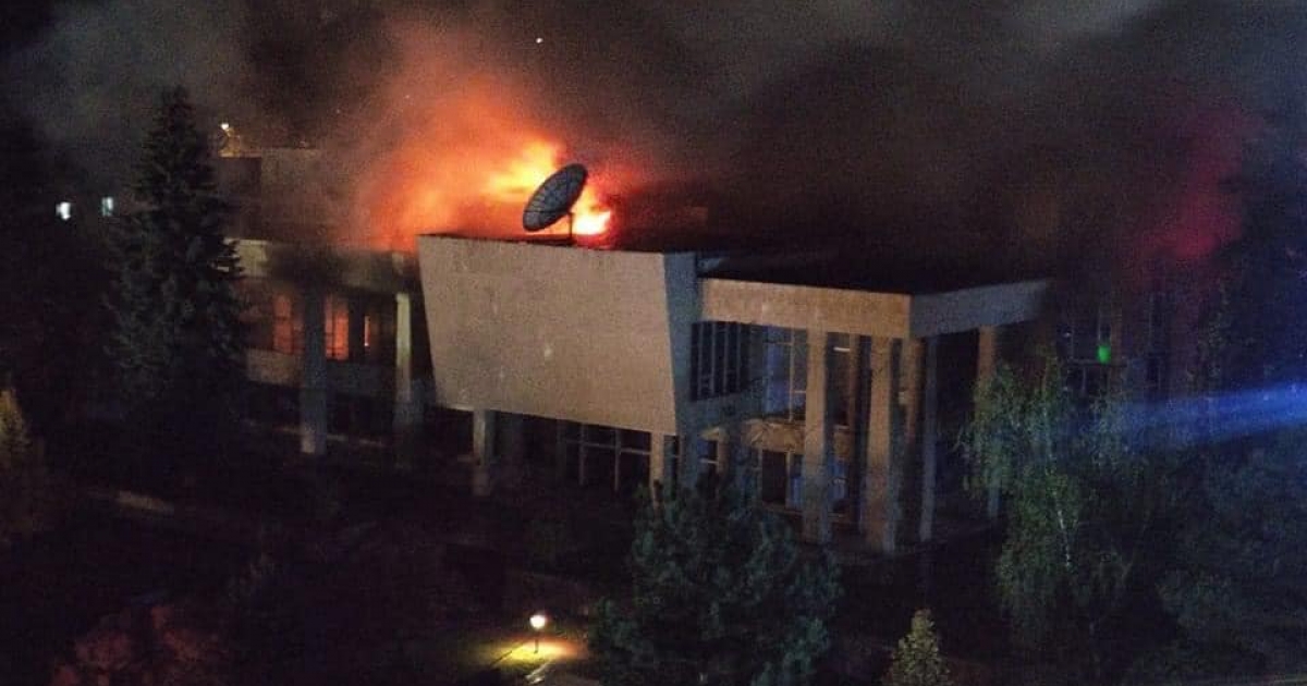 Tűz ütött ki péntek este a sepsiszentgyörgyi kultúrpalotában