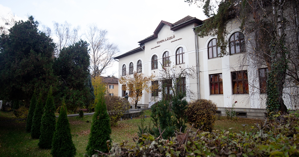 Elmaradhat a Tompa László Általános Iskola felújítása