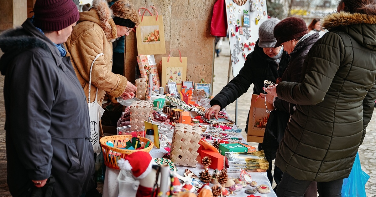Kettős rendezvényt tartanak a rászorulókért