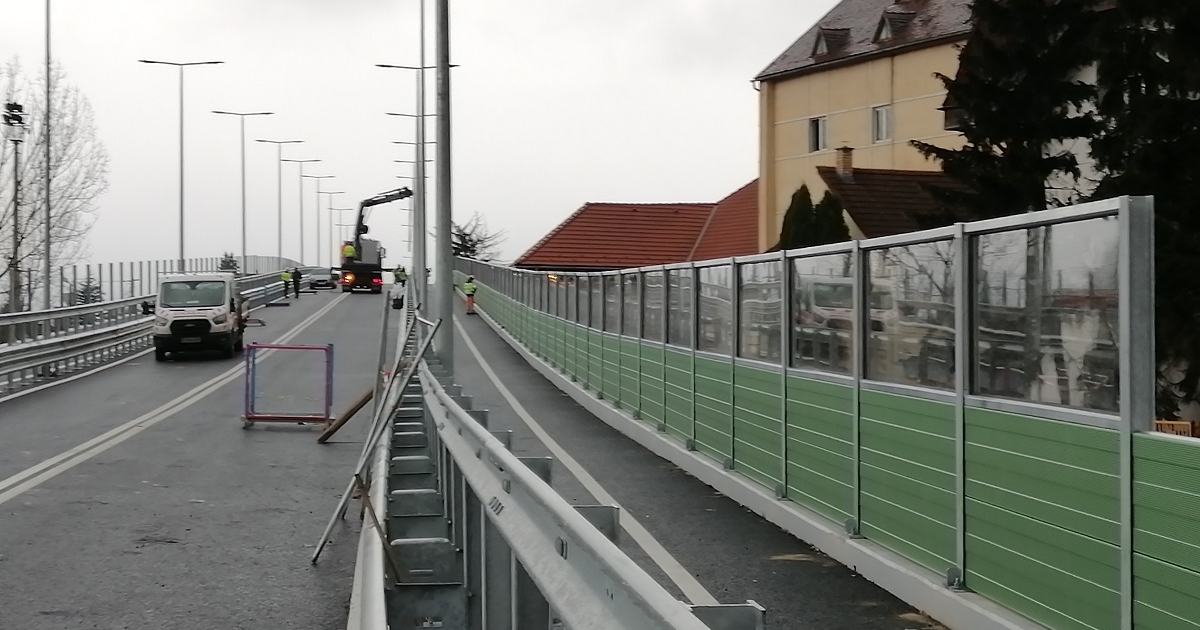 A munkálatok utolsó szakasza zajlik, hamarosan átadják a vasúti felüljárót a forgalomnak