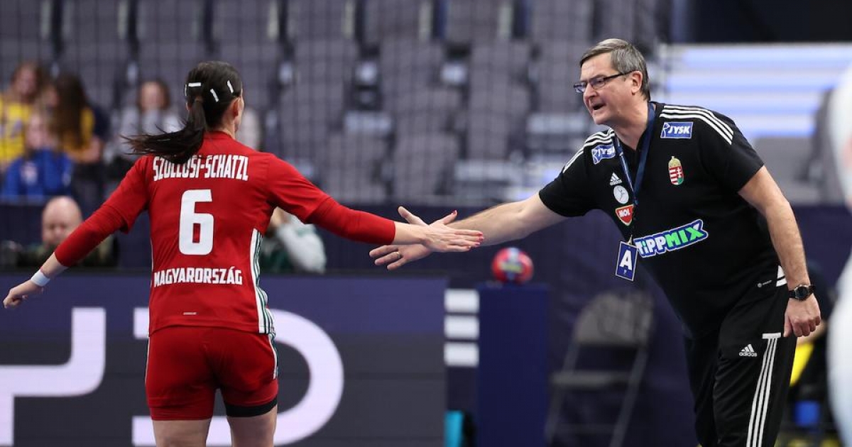 Hozták a kötelezőt