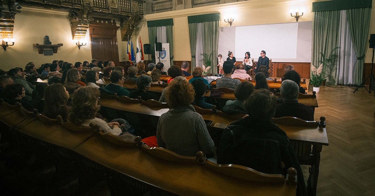 A Karinthyak száz éve