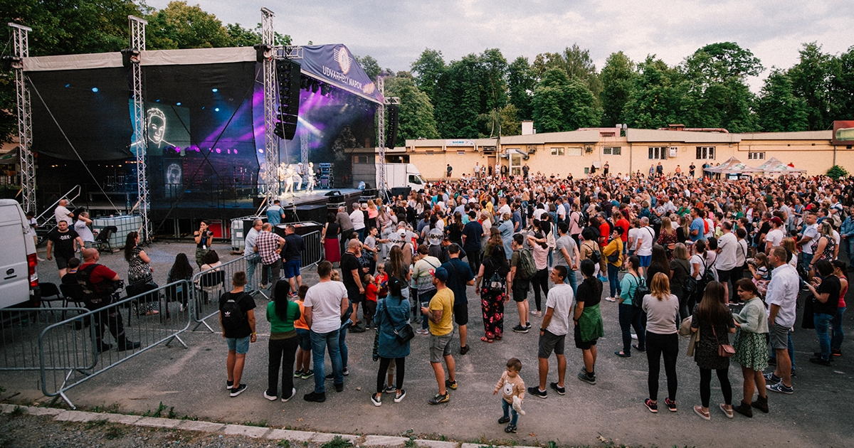 Rendezvények süllyesztőben