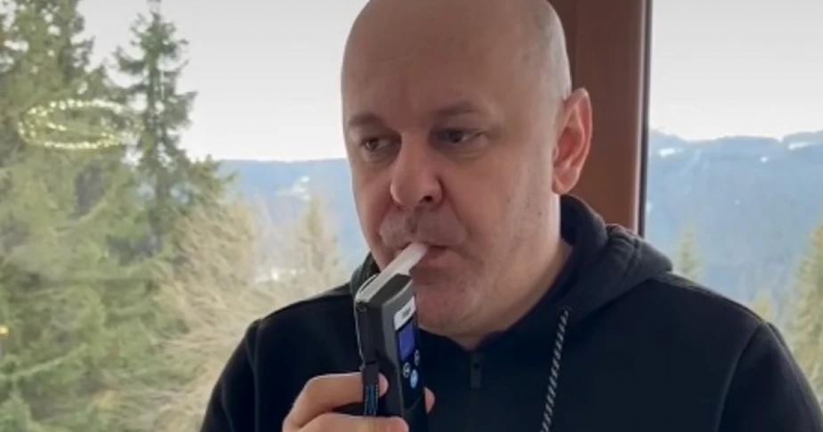 Mennyi idő múlva lehet volán mögé ülni egy pohár pálinka után? Van, akinek 40 perc is elég