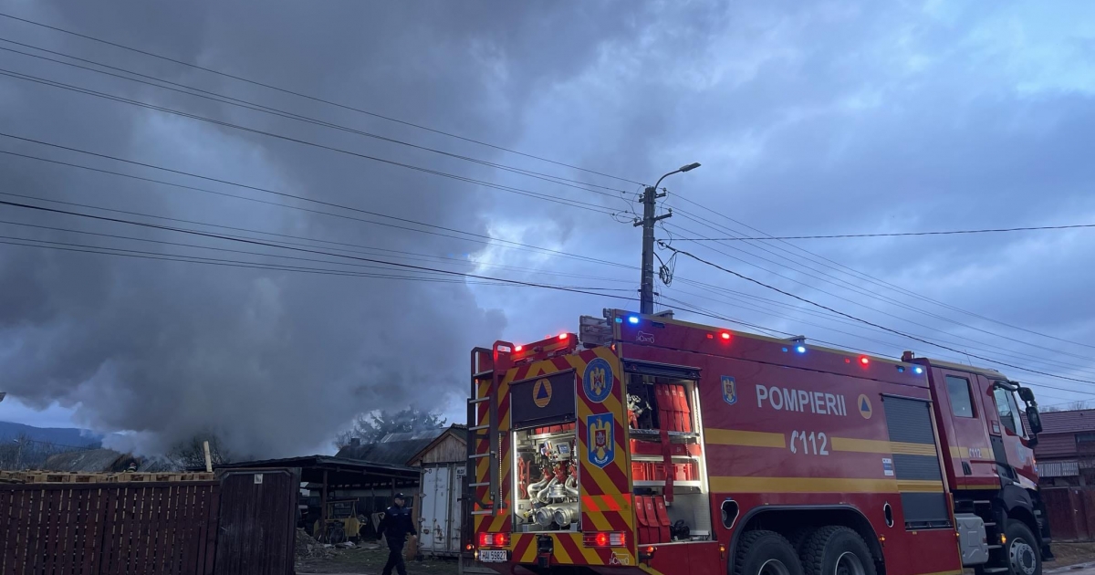 Egy gyárban csaptak fel a lángok Homoródalmáson