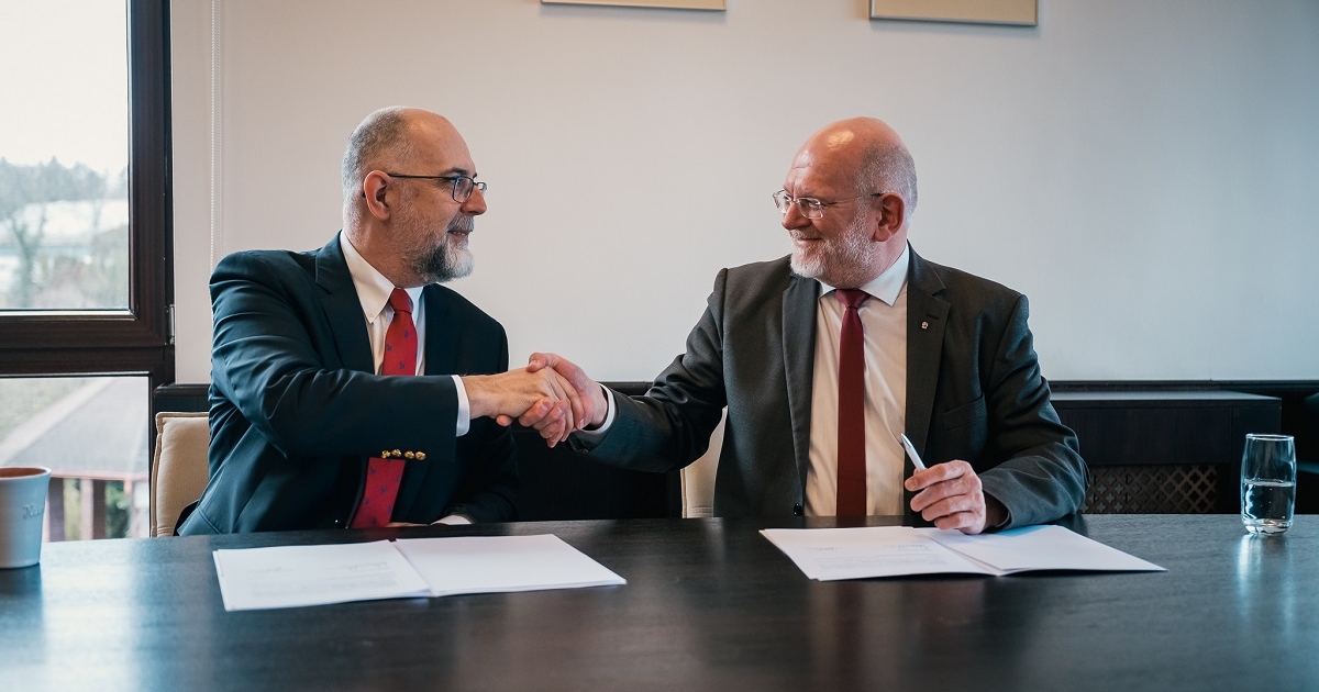 A helyhatósági választáson versenyeznek, az országosakon együttműködnek az erdélyi magyar pártok