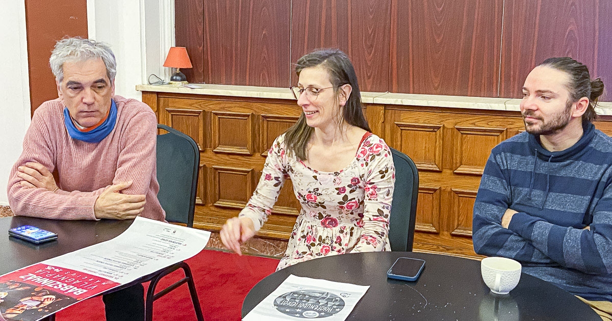 Kiadják az előadások dalait