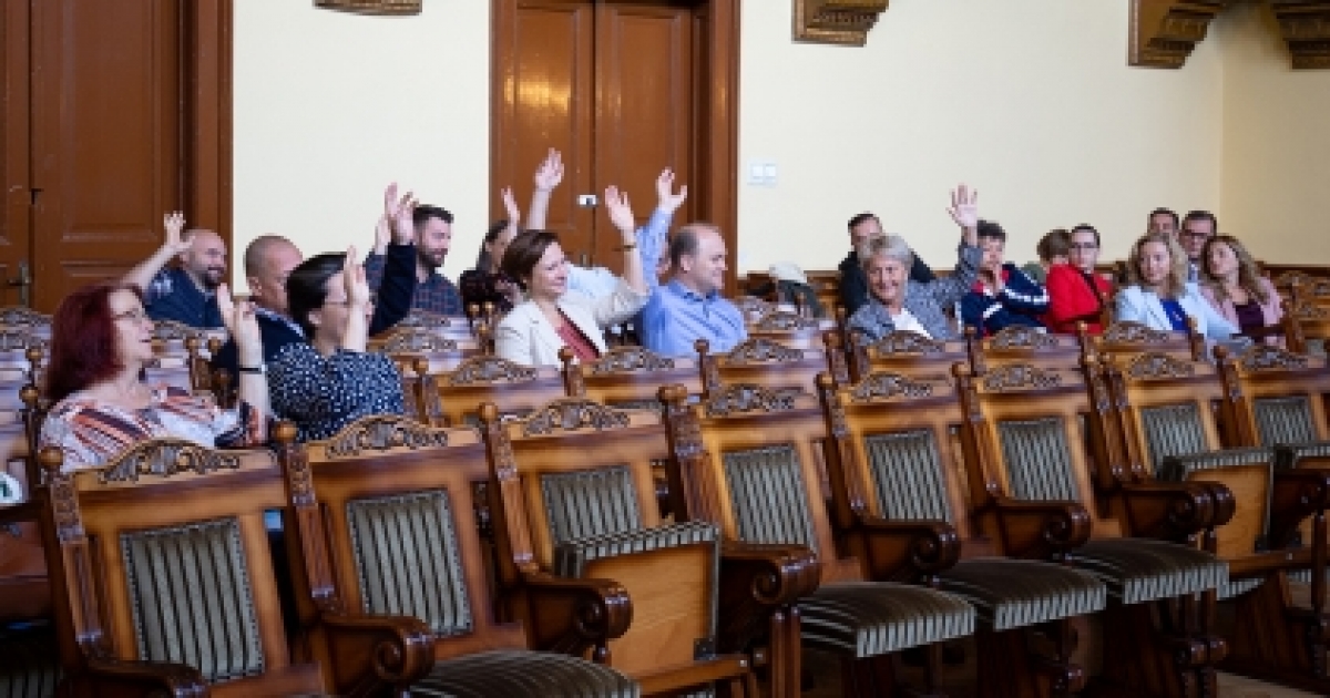A távhőszolgáltatás támogatása szolgáltatta a városi közgyűlés fő vitatémáját