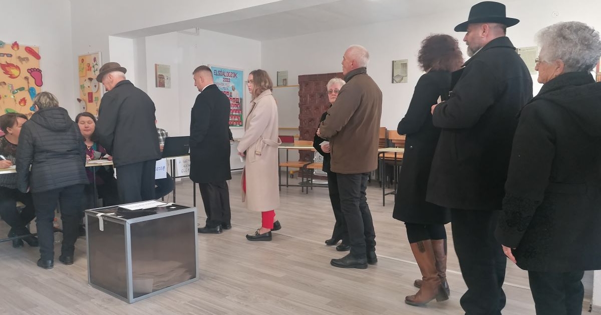 Közel ezren szavaztak délig Gyergyószentmiklóson