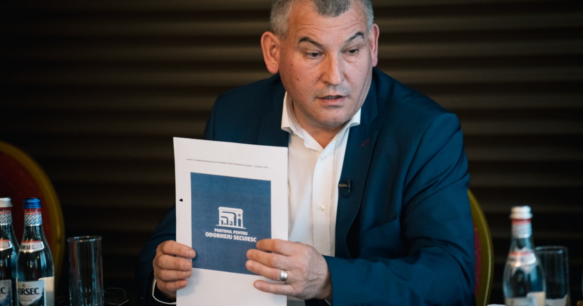 Felmondás választások után