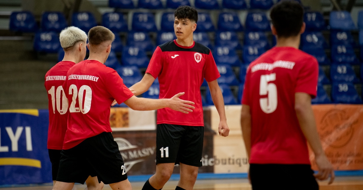 Elődöntősök az udvarhelyi ifi futsalosok