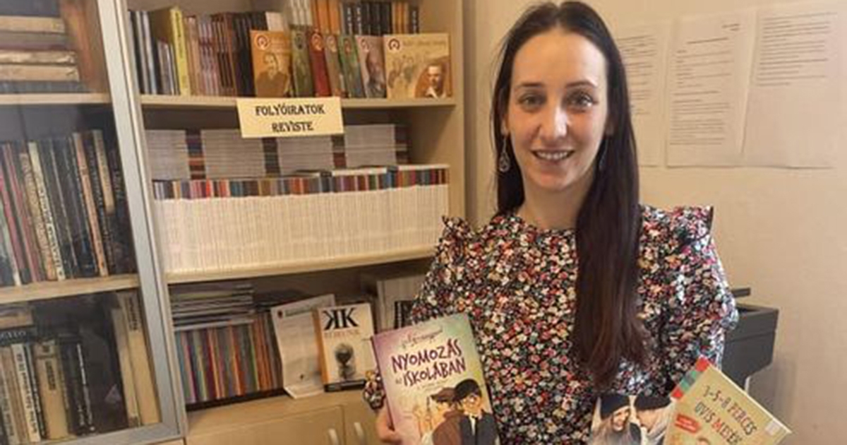 Frissítették a könyvállományt Csíkszentsimonban