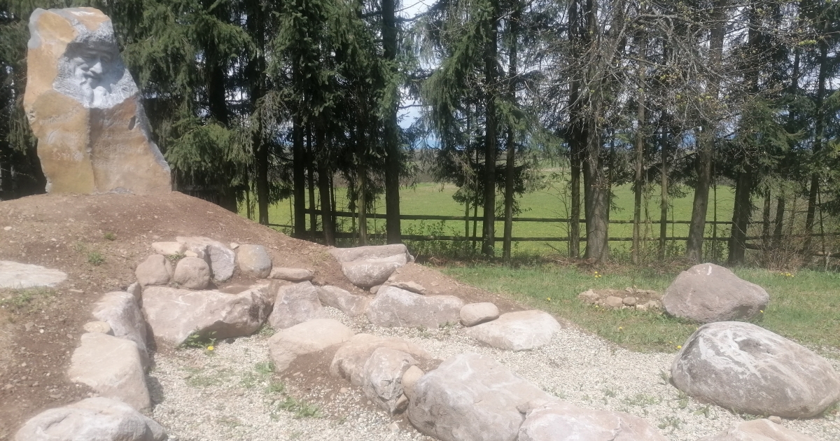 Hazug Pista kőbe vésett igazsága