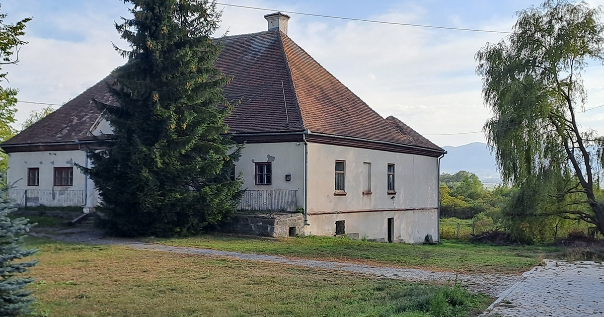 Endes-kúria – Csíkszentsimon