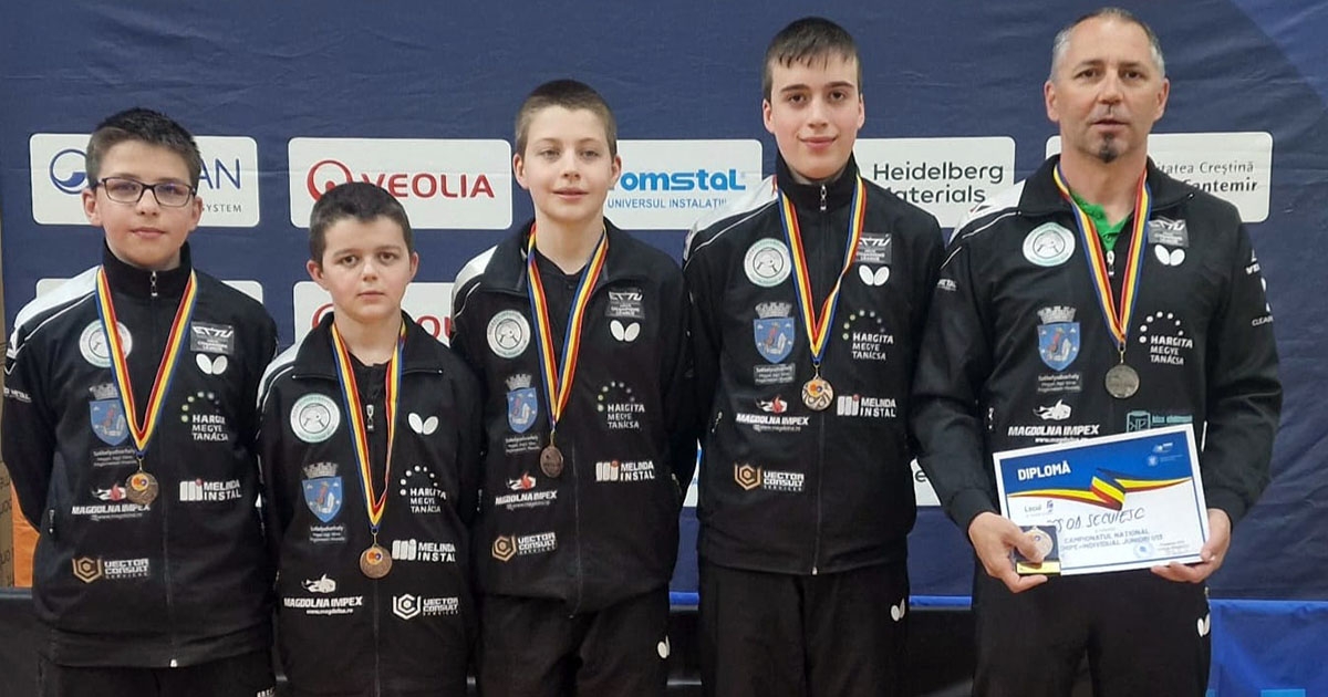 Három érmet gyűjtöttek az ISK-sok