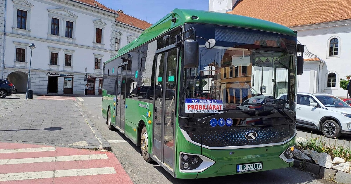 Próbajáraton a mobilitási projekt keretében beszerzett elektromos busz