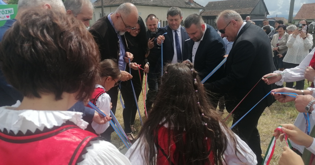 Letették a Mesemalom alapkövét