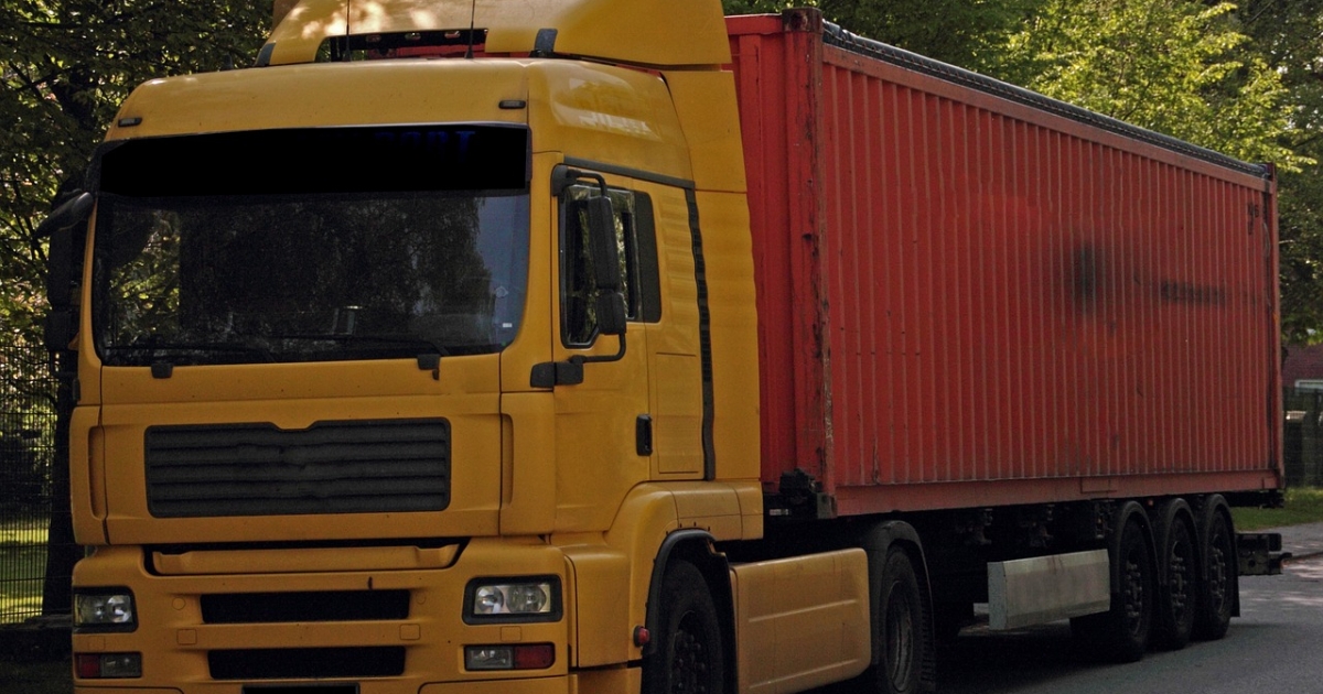 Kormány: egyértelmű intézkedések az ellenőrzéseket megtagadó hivatásos járművezetők esetében