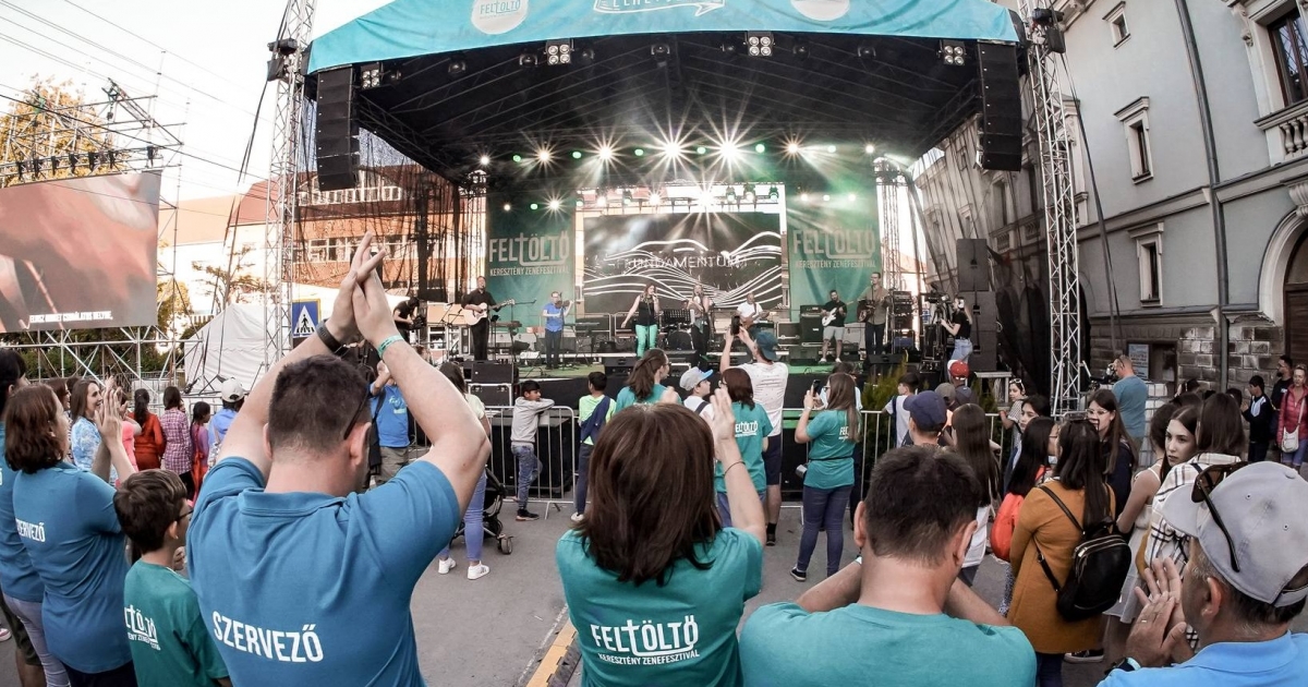 Az élet köré fonódnak az idei FeltöltŐ programjai