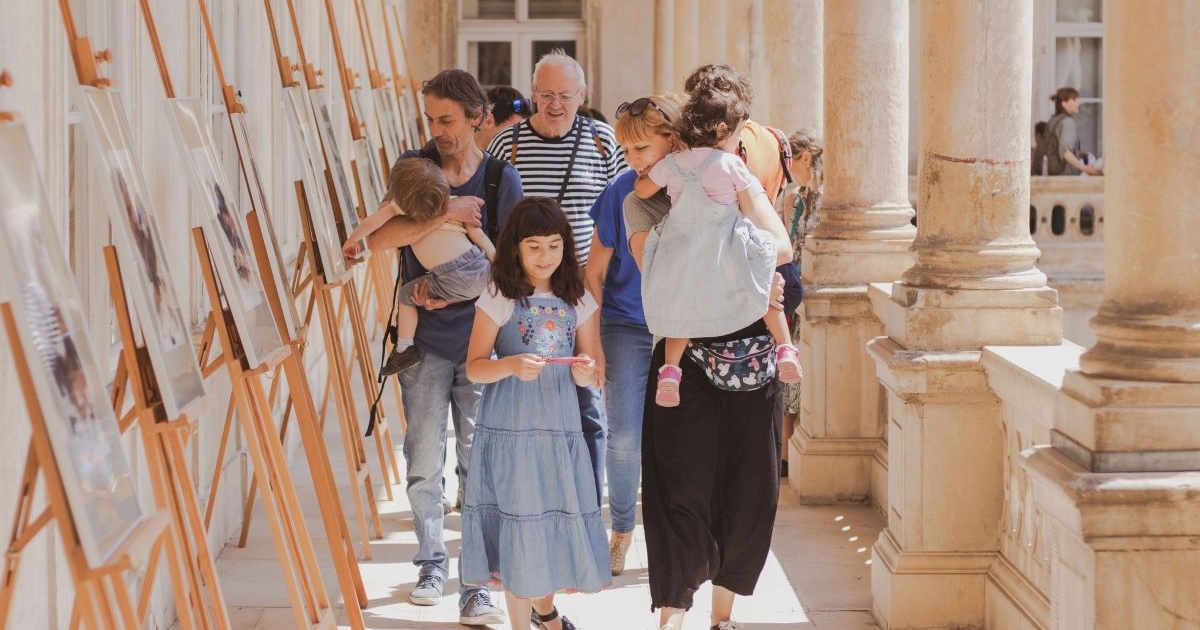 Olvassunk, olvassunk  és olvassunk