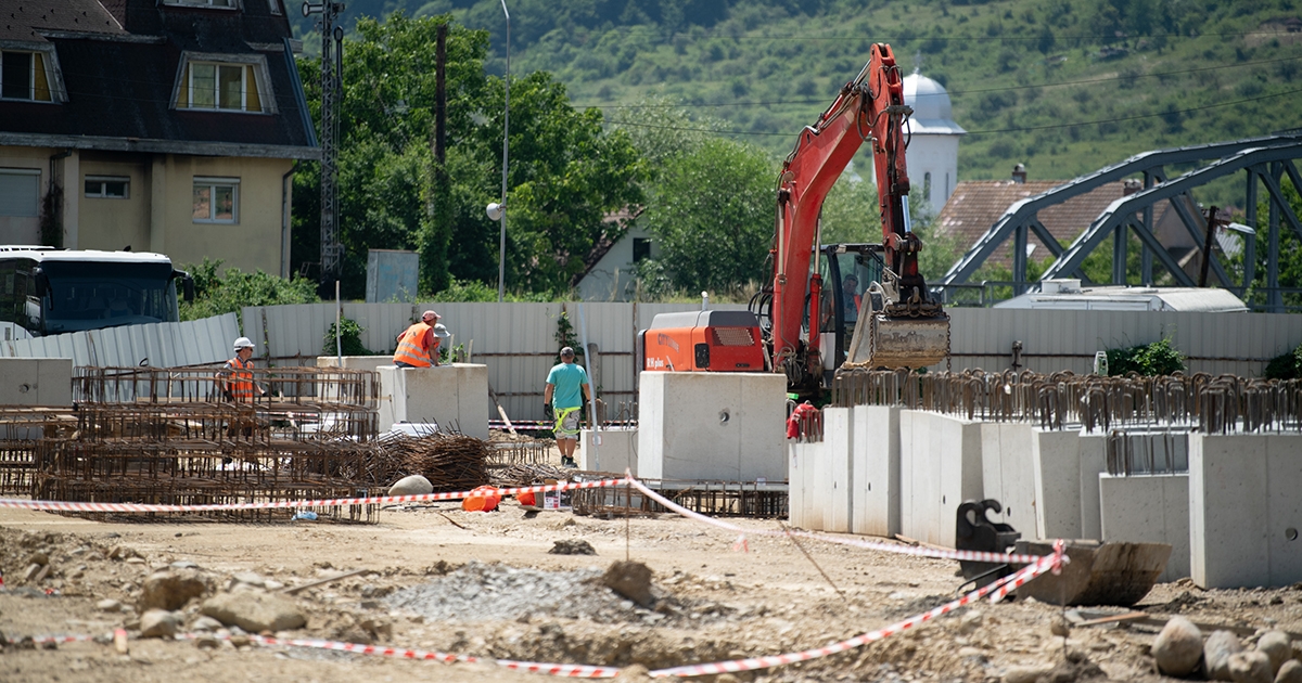 Új szupermarket épül a székelyudvarhelyi városi piac közelében