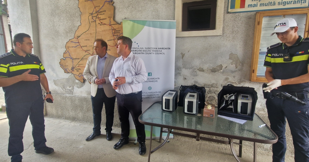 Drogteszteket feldolgozó készülékeket kapott a gyergyószentmiklósi rendőrség