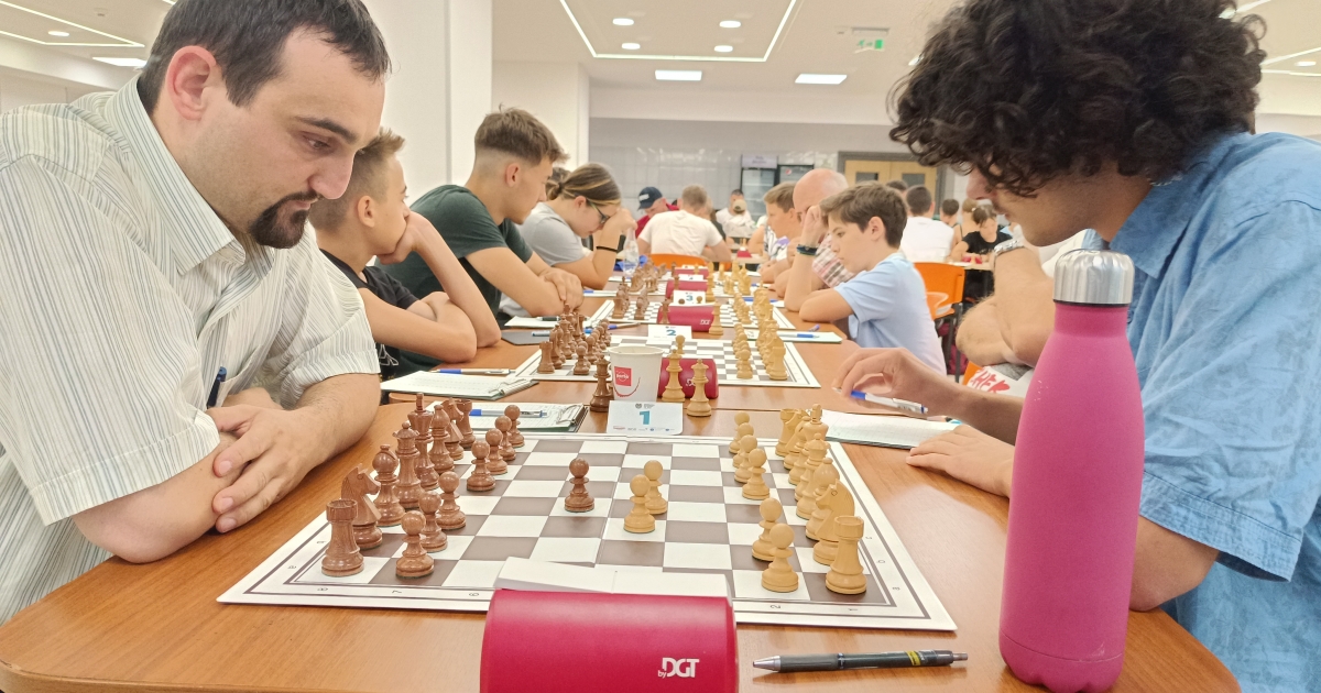 Elindultak a sakkórák Csíkszeredában