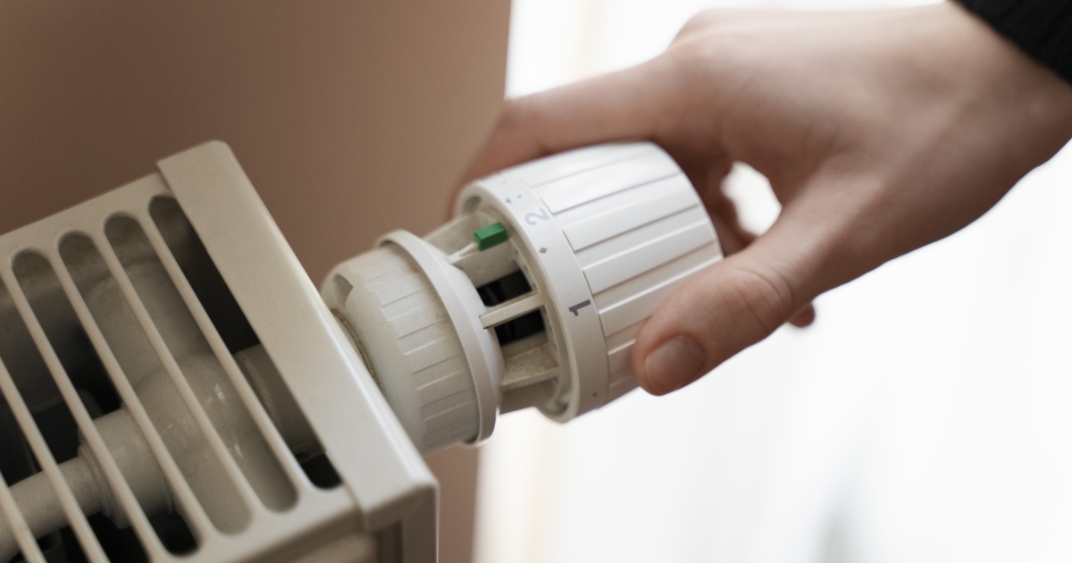 Meghosszabbították az energiaárak korlátozását három hónappal