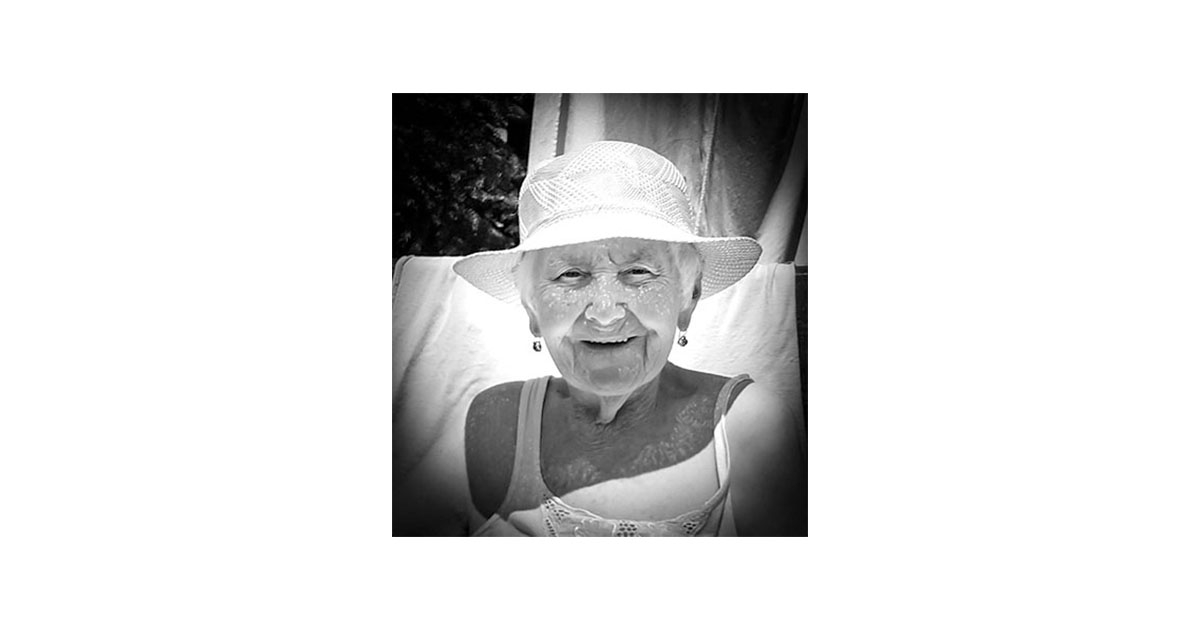 Burista Juliánna (szül. Bara)